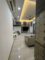 Lakeville (D22), Condominium #596504761